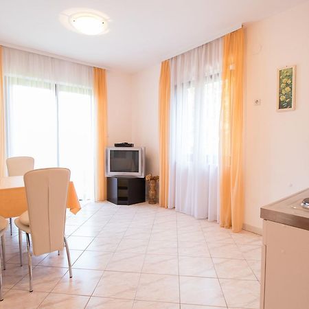 Apartments Laura ماتولي المظهر الخارجي الصورة